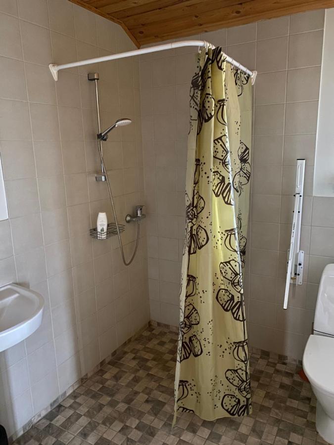 Hostal Kasteheina Kodu Voka Exterior foto
